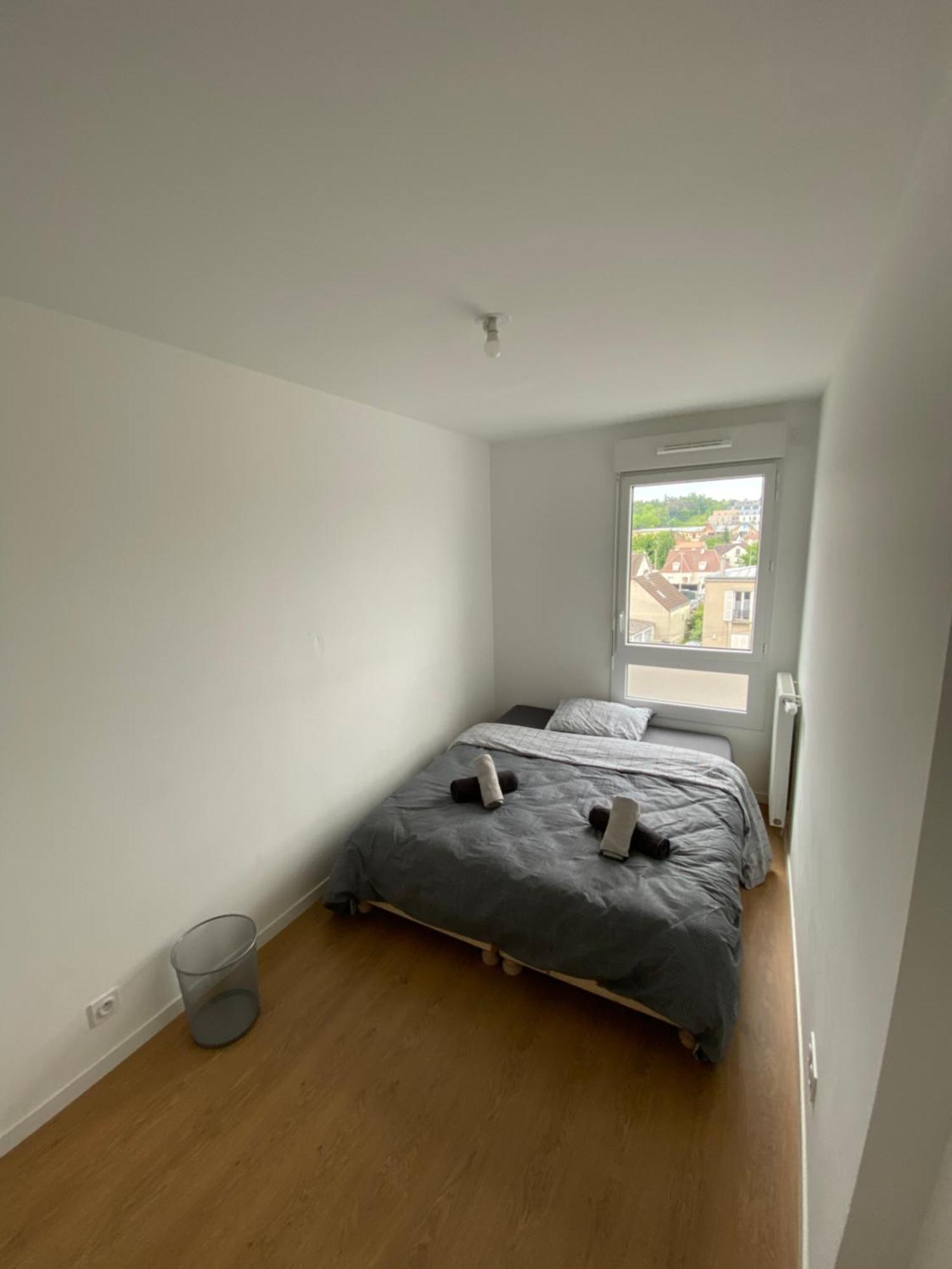 Appartamento Charme Citadin Villemomble Esterno foto