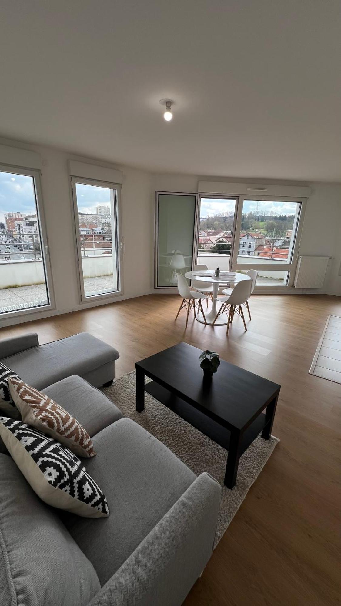 Appartamento Charme Citadin Villemomble Esterno foto