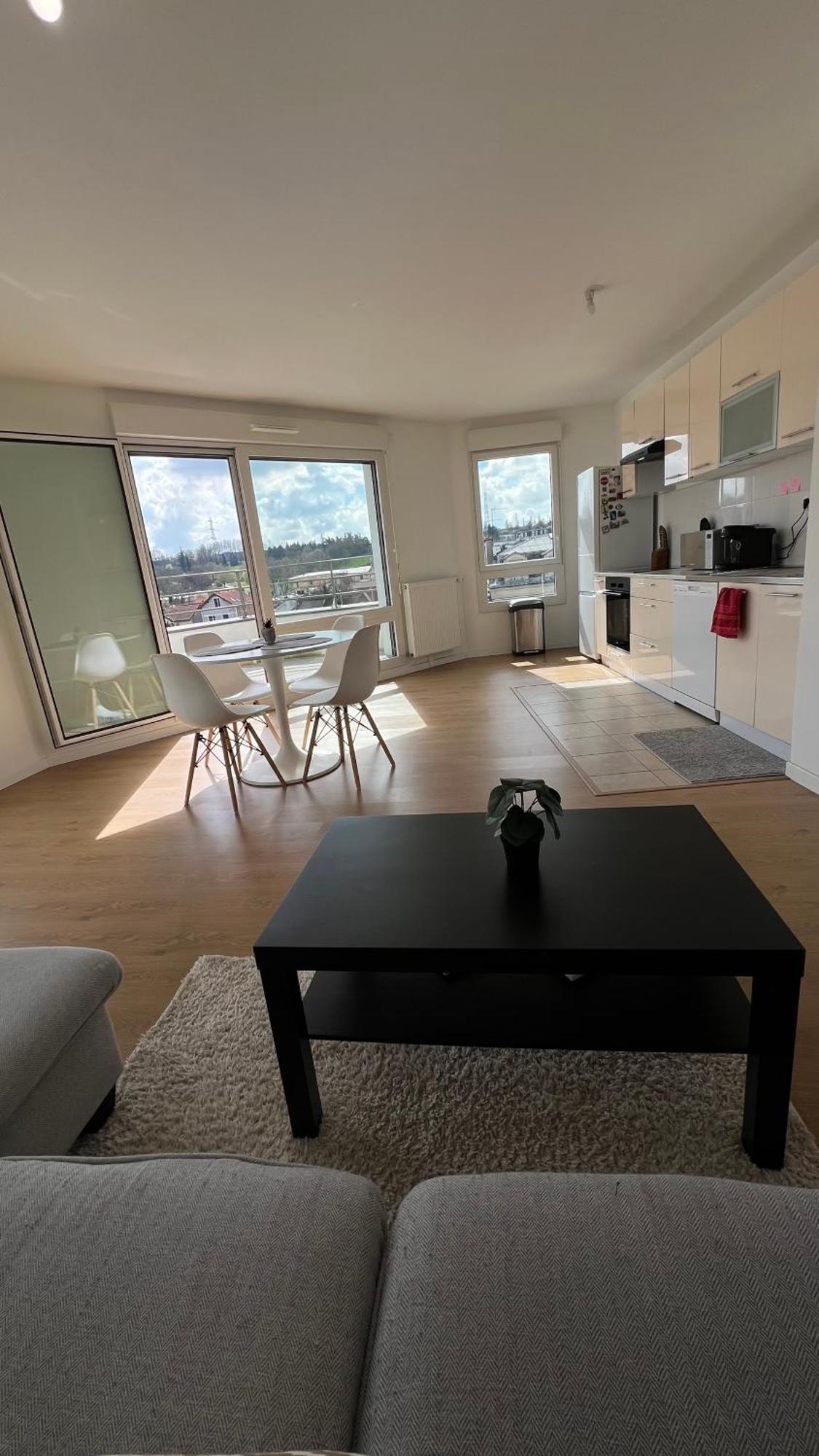 Appartamento Charme Citadin Villemomble Esterno foto